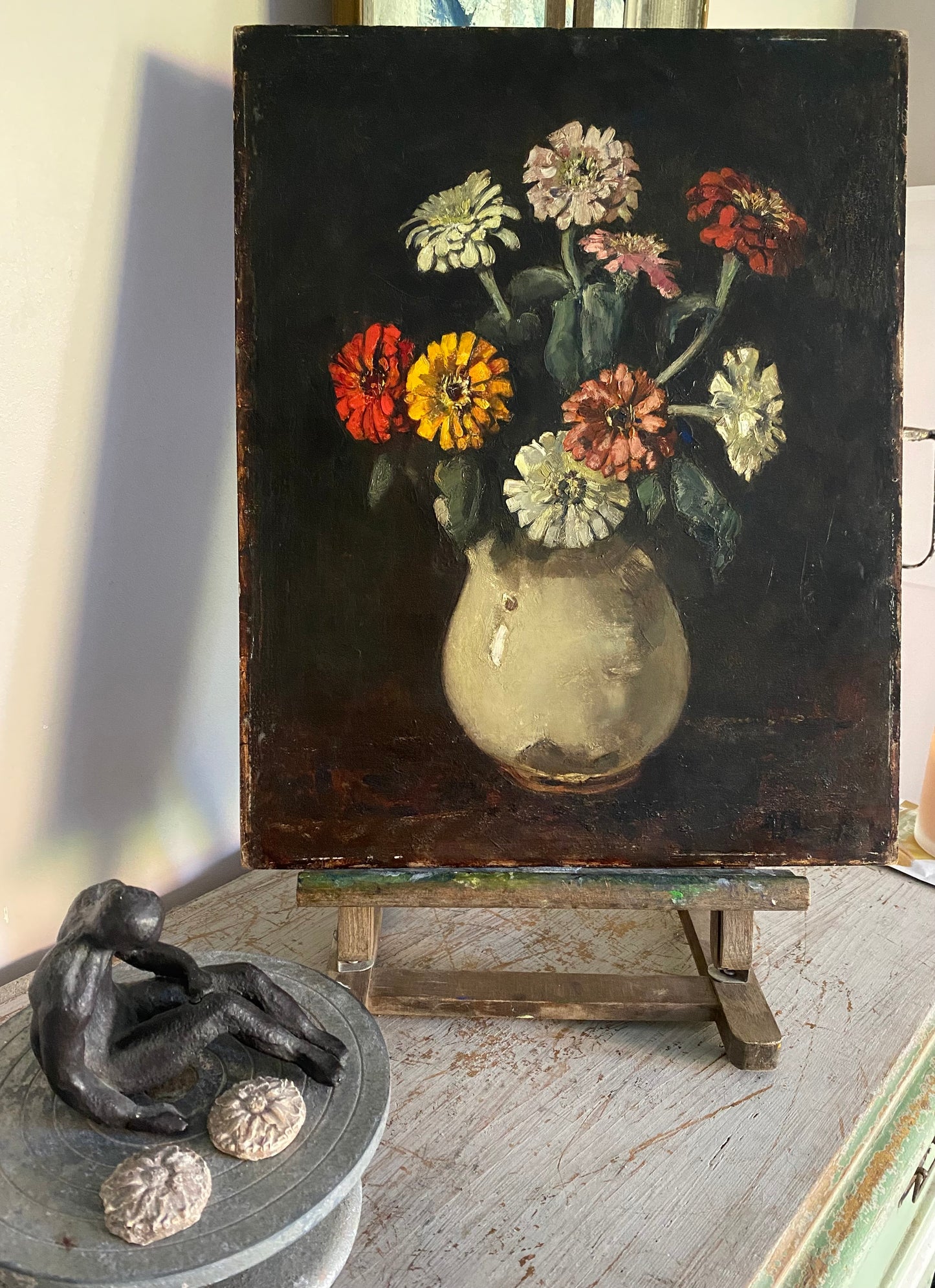 Zwart Floral Still Life Oil Painting on Board - Framed